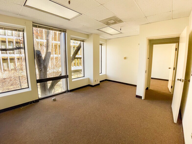 More Photos Of 800 H St, Sacramento Office For Lease