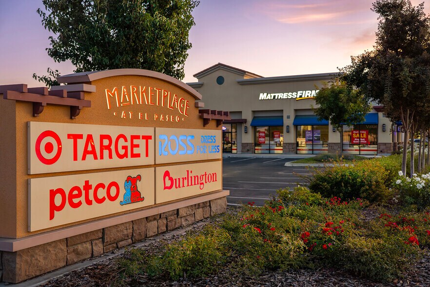 More Photos Of 6563 N Riverside Dr, Fresno General Retail For Sale