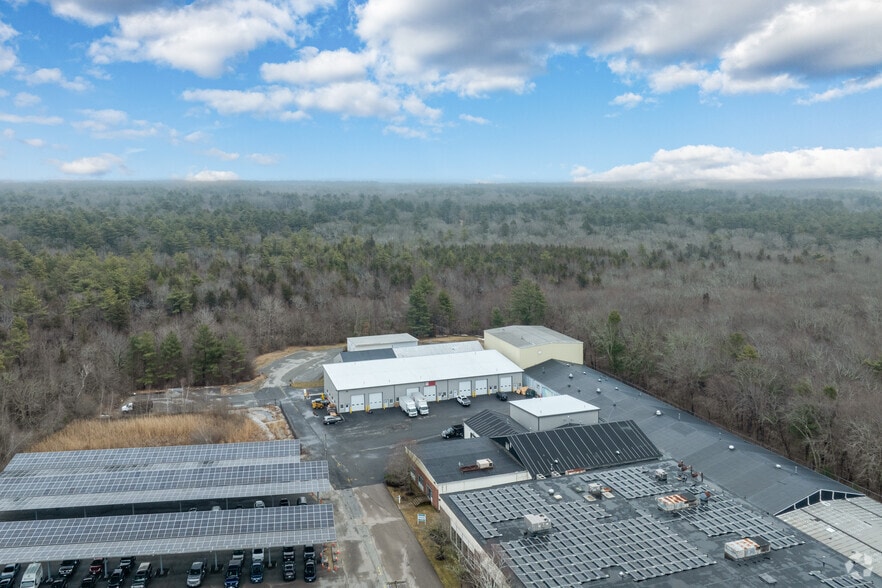 More Photos Of 342-348 Circuit St, Hanover Manufacturing For Lease