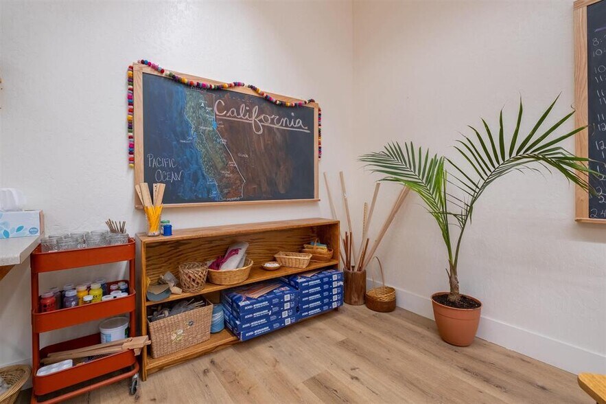 More Photos Of 12640 Union Mills Rd, Truckee Schools For Sale