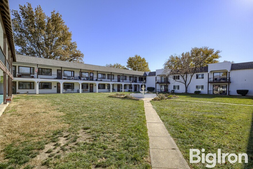 More Photos Of 633 E 10th St, York Apartments For Sale