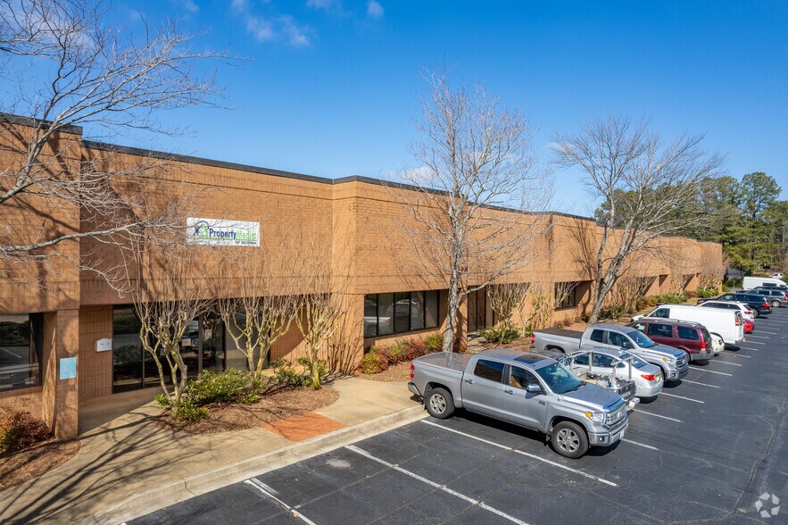 Primary Photo Of 3250 Peachtree Corners Cir, Peachtree Corners Warehouse For Lease