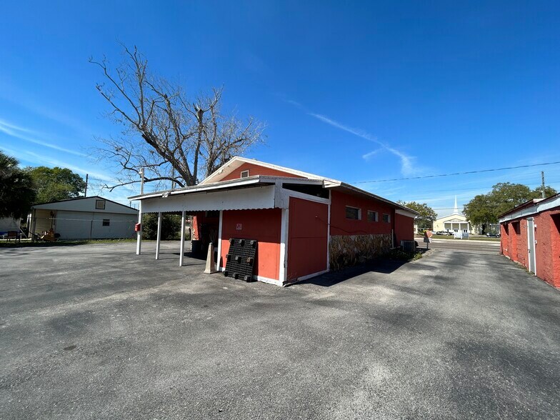 More Photos Of 5616 State Road 54, New Port Richey General Retail For Sale