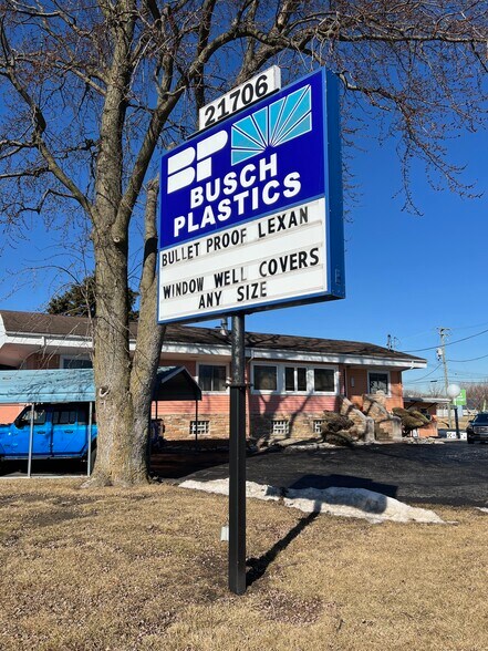 More Photos Of 21706 E US Highway 30, Lynwood Warehouse For Sale