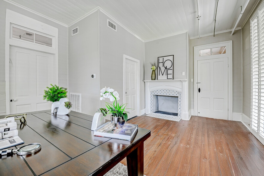 More Photos Of 902 Richmond Pky, Richmond Office Residential For Sale