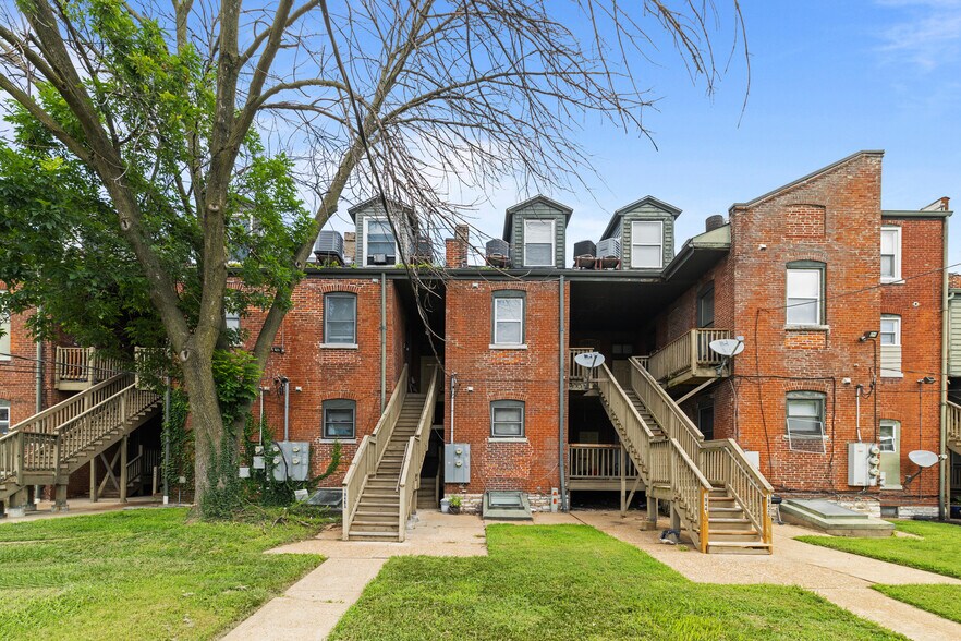 More Photos Of 1936-1956 Benton St, Saint Louis Apartments For Sale