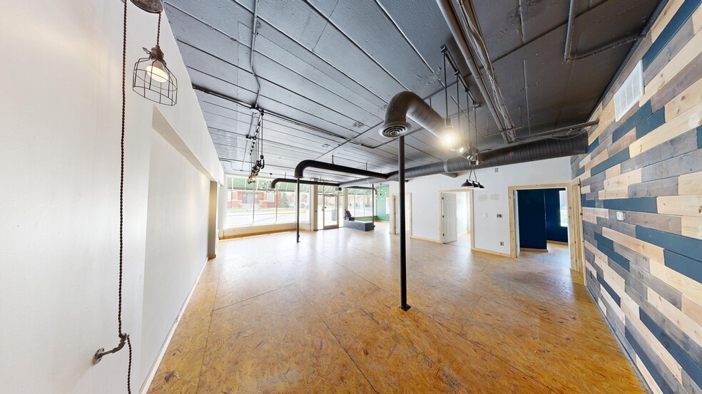 More Photos Of 530 W Berry St, Fort Wayne Apartments For Lease