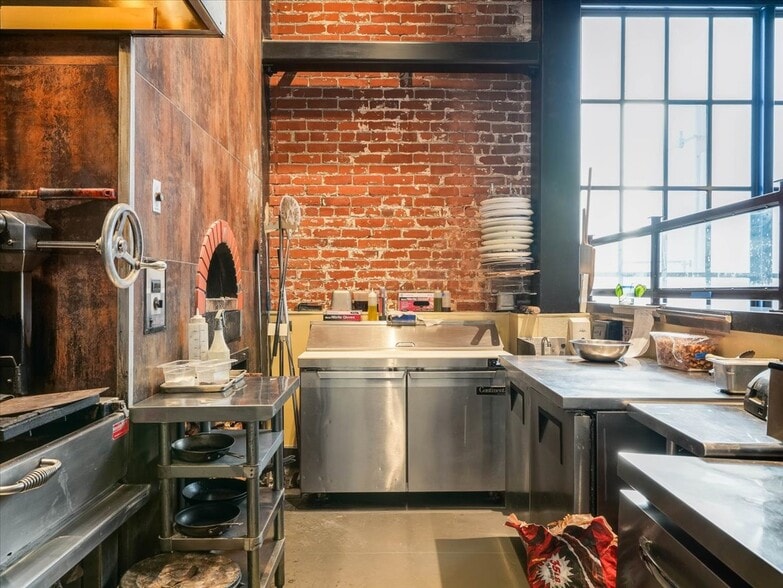 More Photos Of 1125 Garden St, San Luis Obispo Hotel For Lease