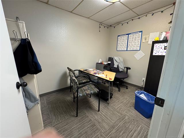 More Photos Of 1029 E Washington Ave, Mcalester Rehabilitation Center For Sale