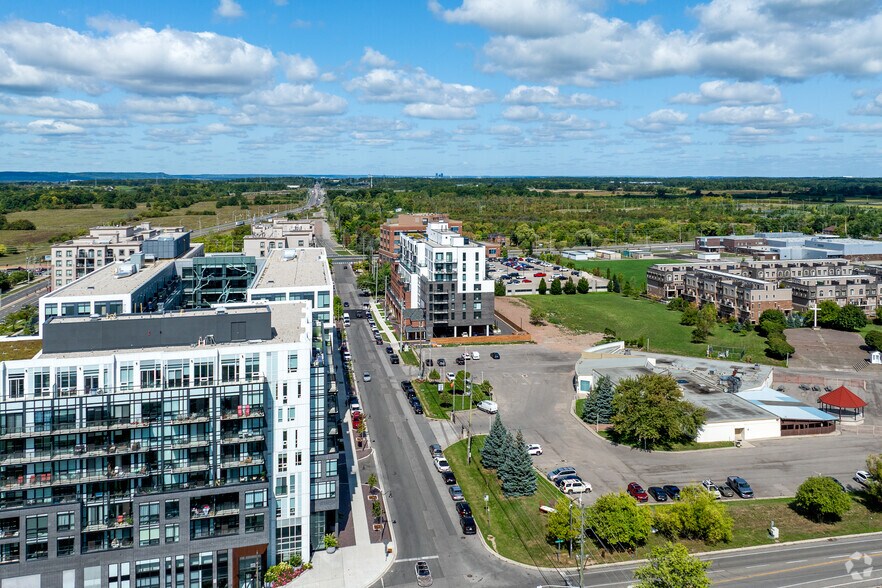 More Photos Of 2475 Old Bronte Rd, Oakville Apartments For Lease