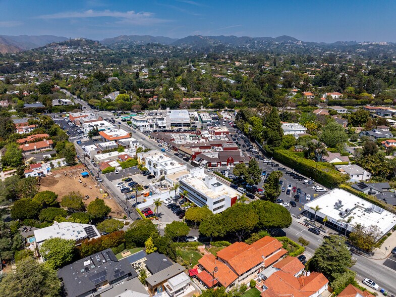 More Photos Of 270 26th St, Santa Monica Medical For Sale