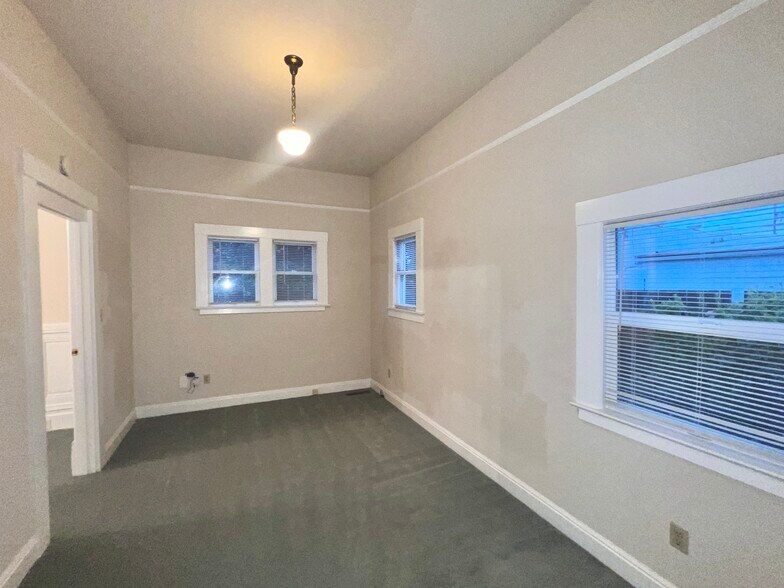 More Photos Of 115 Liberty St, Petaluma Land For Lease