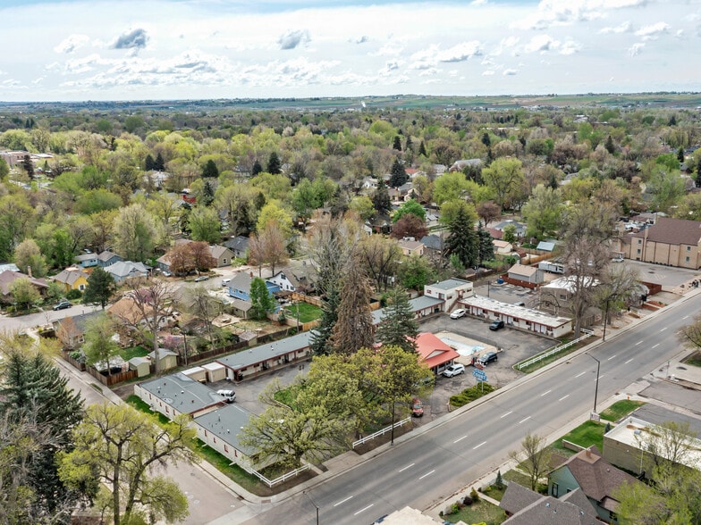 More Photos Of 928 N Lincoln Ave, Loveland Hotel For Sale