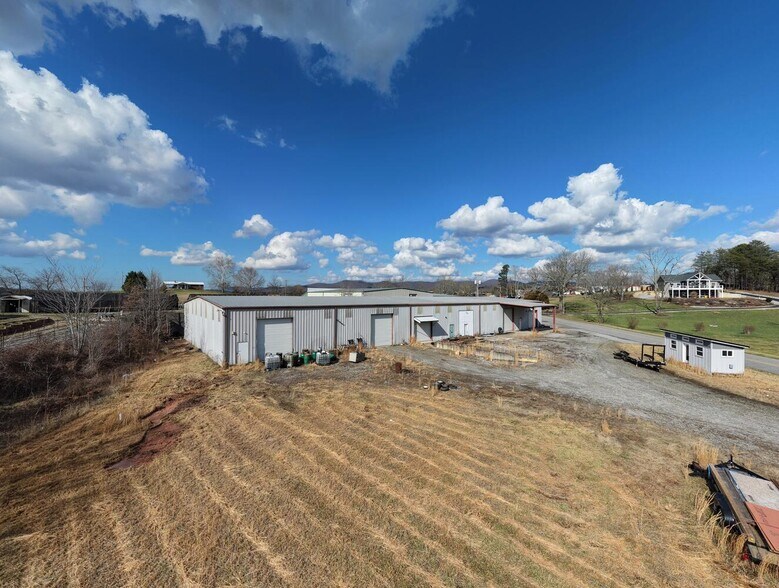 More Photos Of 86 Old Blue Ridge Hwy, Blairsville Warehouse For Sale