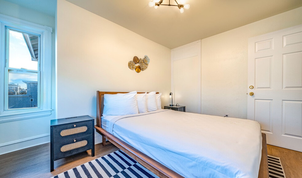 More Photos Of 724 Ocean Ave, Ocean City Hotel For Sale