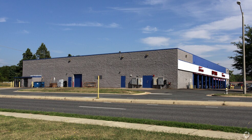 More Photos Of 2384 Plank Rd, Fredericksburg Freestanding For Lease