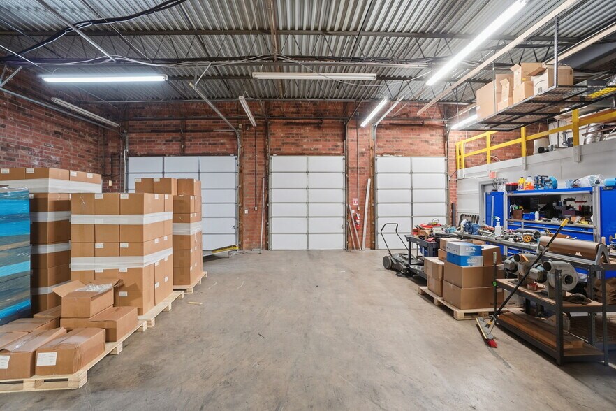 More Photos Of 100 Sweetree St, Cherryville Warehouse For Lease