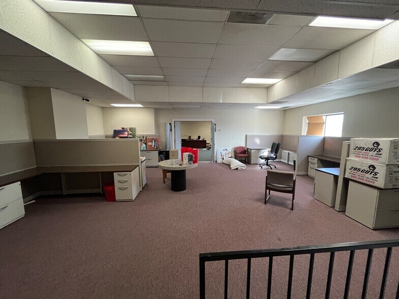 More Photos Of 2931 S Tejon St, Englewood Warehouse For Lease