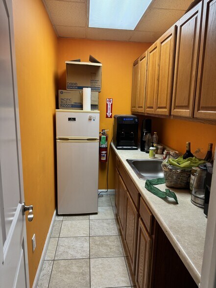 More Photos Of 3047 Brighton 6th St, Brooklyn Apartments For Sale