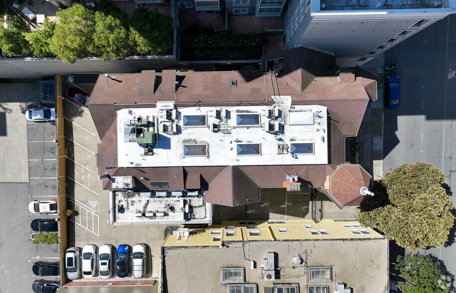 More Photos Of 1409 Sutter St, San Francisco Hotel For Lease