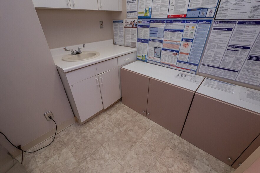 More Photos Of 622 Georges Rd, North Brunswick Medical For Sale