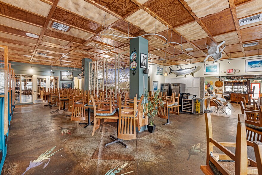 More Photos Of 108 Anastasia Blvd, Saint Augustine Restaurant For Sale