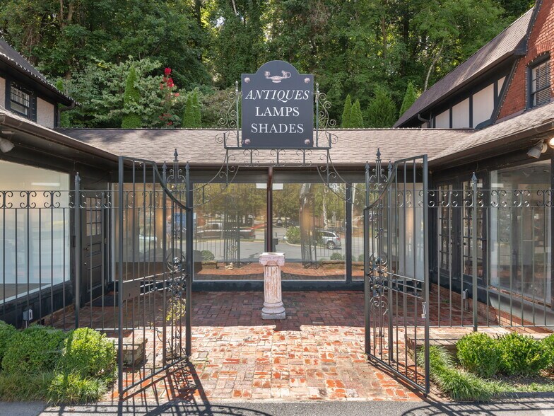 More Photos Of 30 All Souls Cres, Asheville General Retail For Lease