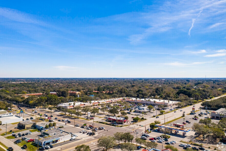 4400 Bee Ridge Rd, Sarasota, FL 34233 For Lease