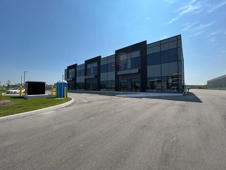 More Photos Of 45 Eric T Smith Way, Aurora Warehouse For Sale