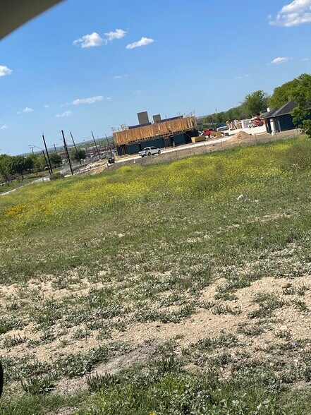 More Photos Of 4500 Thousand Oaks Dr, San Antonio Land For Sale