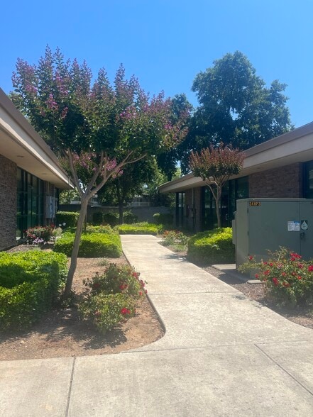 More Photos Of 3840 Watt Ave, Sacramento Medical For Sale