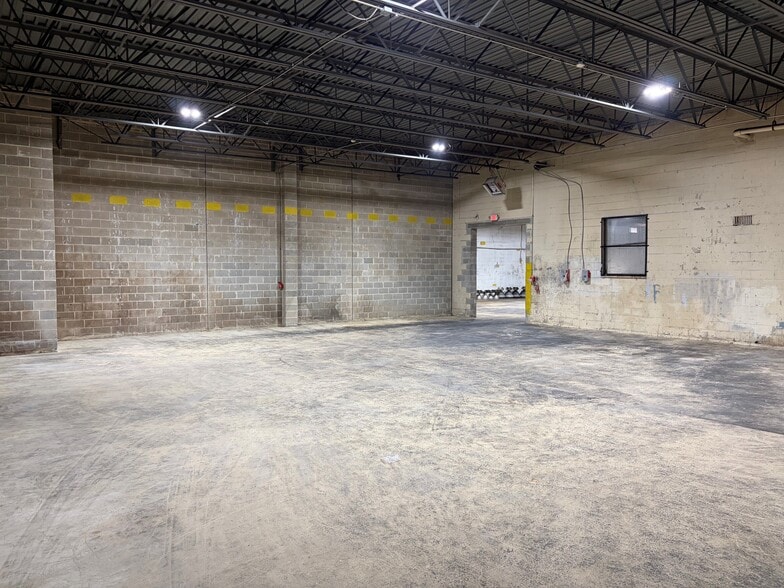More Photos Of 225 E Madison Ave, Clifton Heights Warehouse For Lease