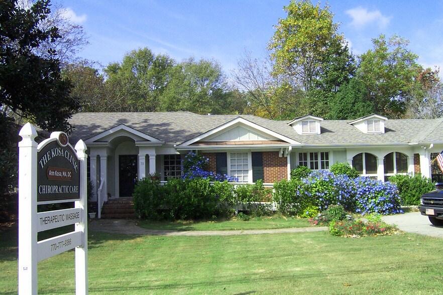 Primary Photo Of 75 Roswell St, Alpharetta Office For Lease