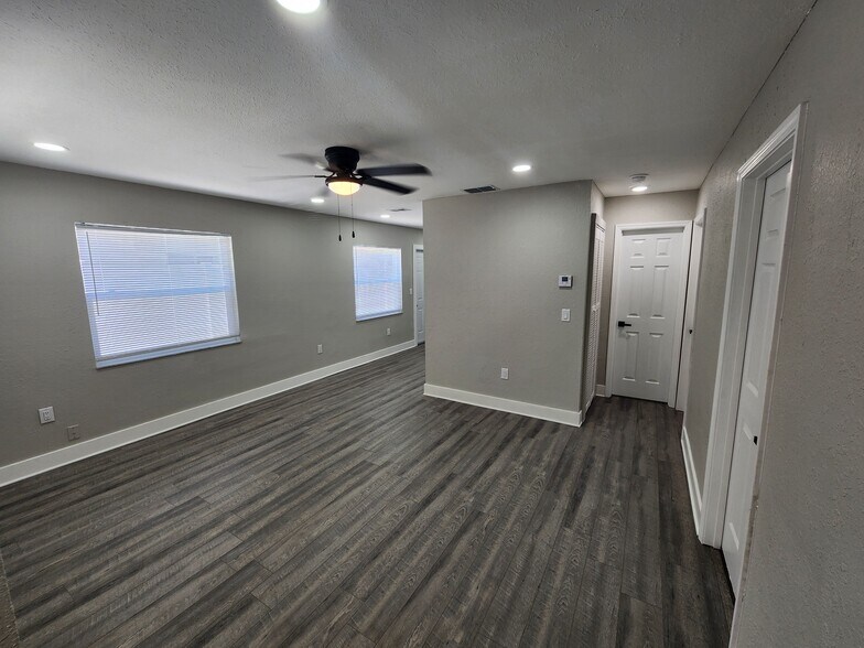 More Photos Of , Bradenton Multifamily For Sale