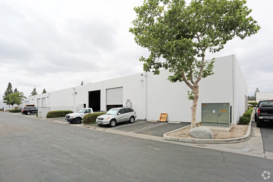 More Photos Of 1961 E Miraloma Ave, Placentia Unknown For Lease