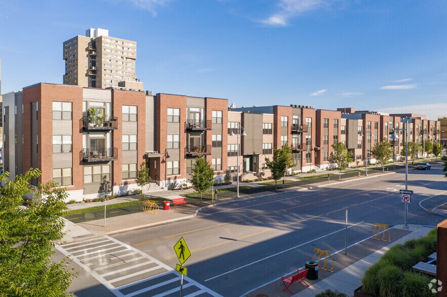 Primary Photo Of 47 Savannah St, Rochester Apartments For Lease