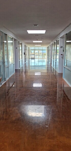 More Photos Of 2178 McCulloch Blvd N, Lake Havasu City Loft Creative Space For Lease