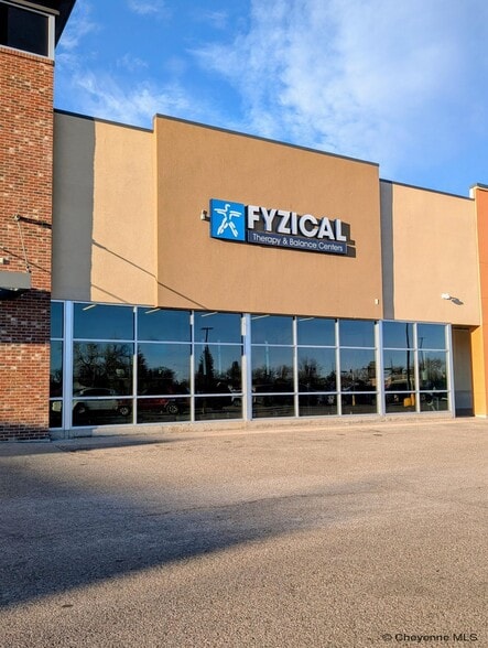 Primary Photo Of 1616 E Pershing Blvd, Cheyenne Freestanding For Lease