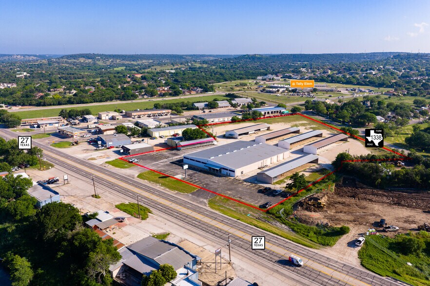 More Photos Of 1660 Junction Hwy, Kerrville Distribution For Lease