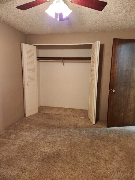 More Photos Of 5477 Donald St, Eugene Apartments For Sale