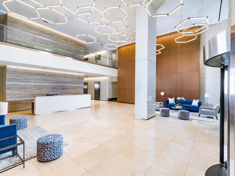 More Photos Of 1100 13th St NW, Washington Office For Lease