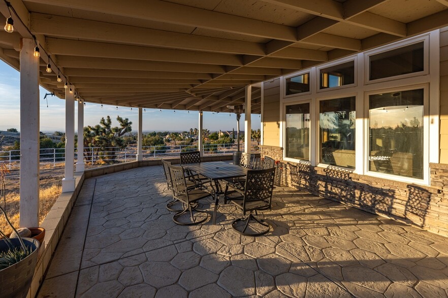 More Photos Of 35655 52nd St E, Palmdale Manufacturing For Sale