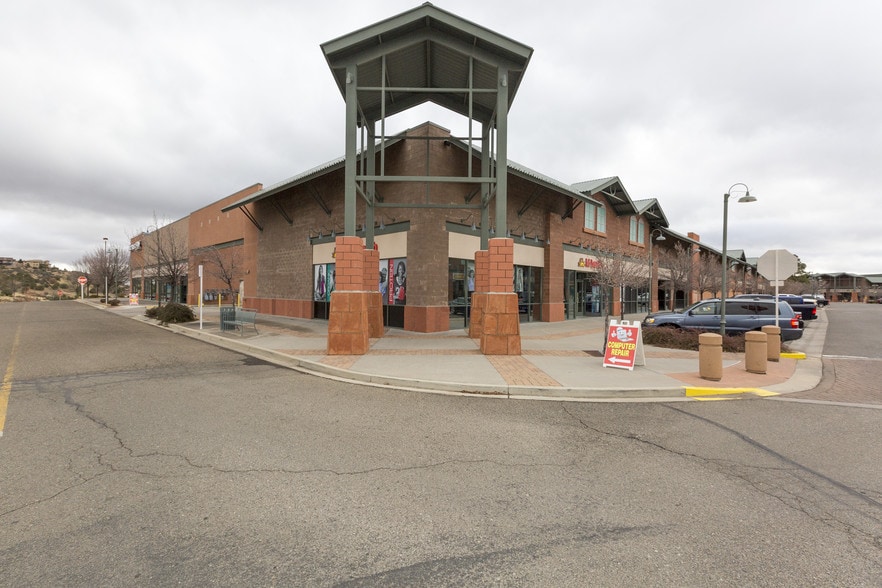 More Photos Of 3250 Gateway Blvd, Prescott Unknown For Lease