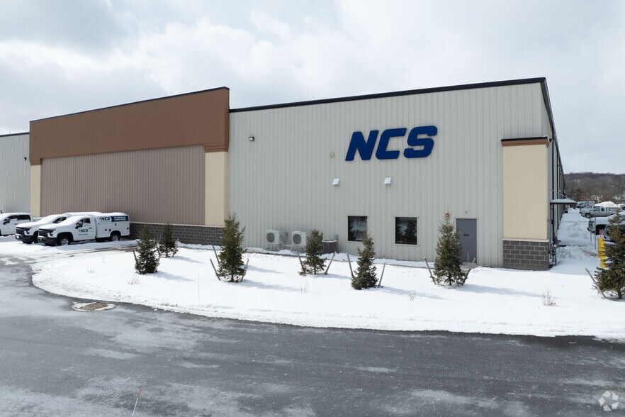 More Photos Of 100 Cohoes Ave, Troy Warehouse For Lease