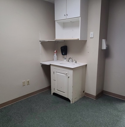 More Photos Of 57 North St, Danbury Medical For Sale