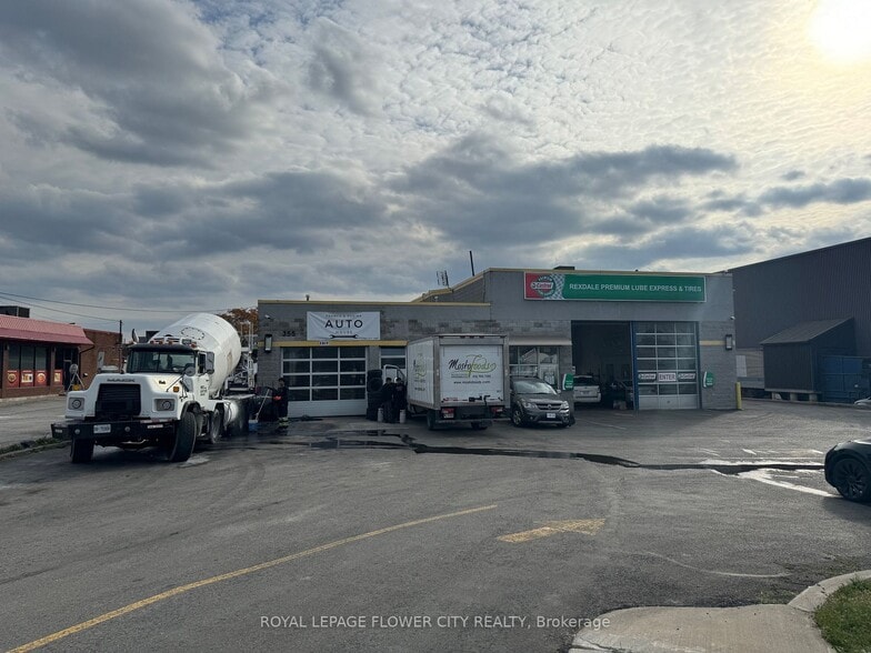 More Photos Of 355 Rexdale Blvd, Toronto Auto Repair For Sale
