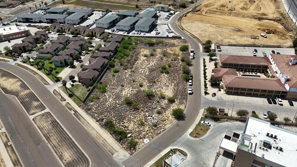 More Photos Of 1400 Hospitality Dr, Laredo Land For Sale
