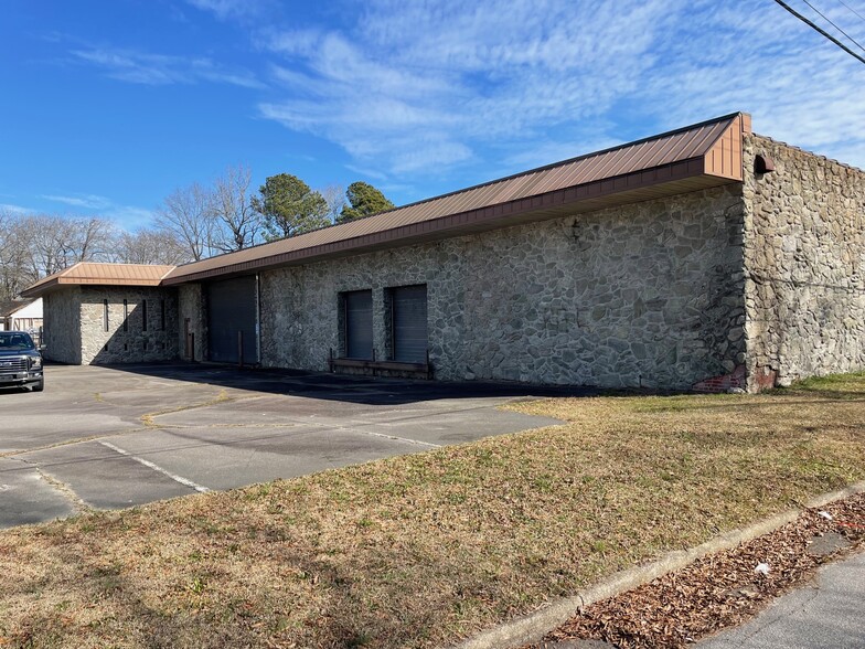 More Photos Of 1433 S Franklin St, Rocky Mount Warehouse For Sale