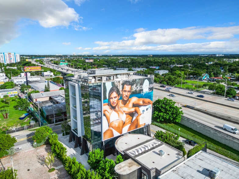 More Photos Of 78 NW 37th St, Miami Office For Lease