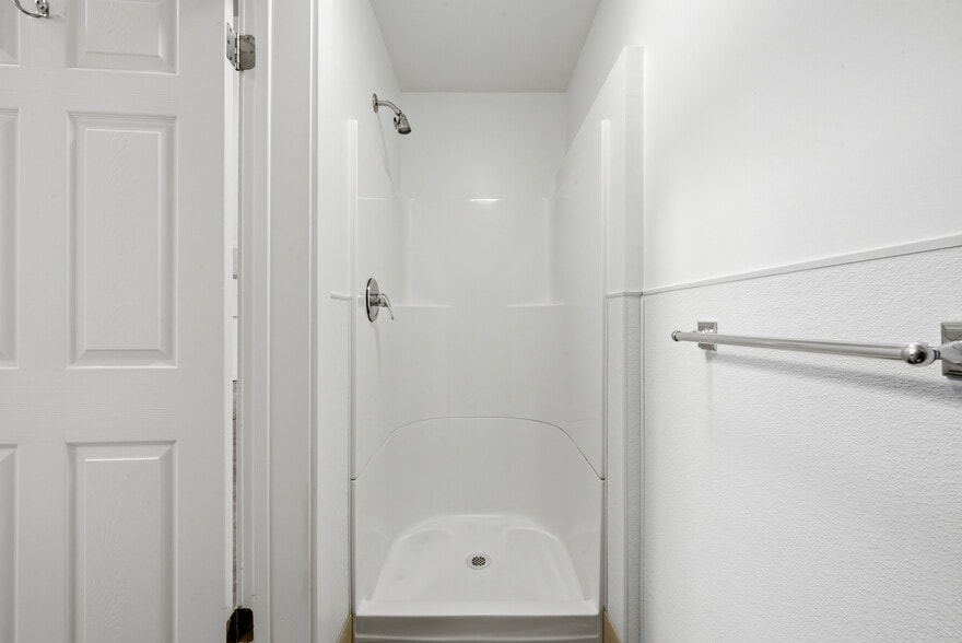 More Photos Of 1435 Technology Ln, Petaluma Research And Development For Sale